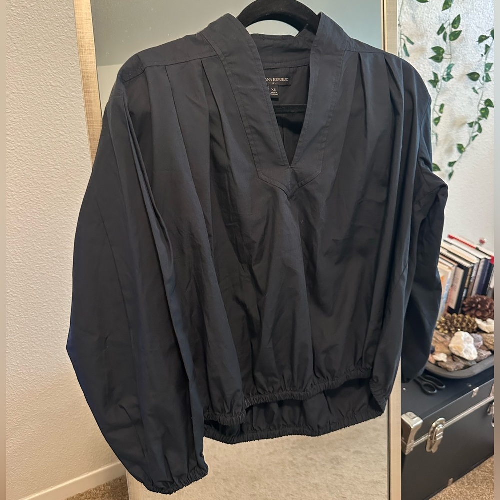 Banana Republic V-Neck Blouse